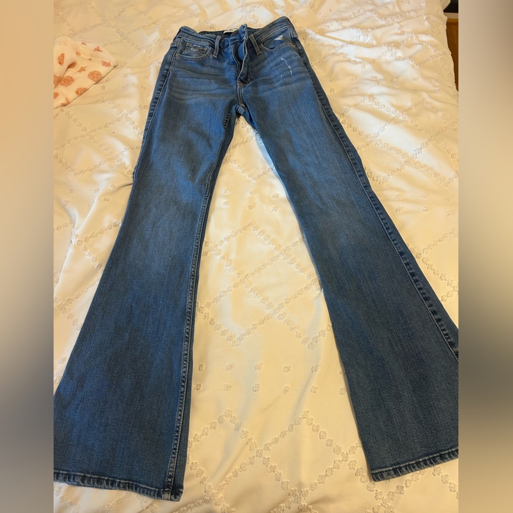 Abercrombie & Fitch flaired jeans